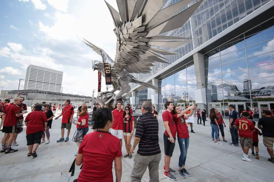 Art in public places the The Atlanta Falcon by Gábor Miklós Sz?ke has the power to increase property values and attract visitors to a location.