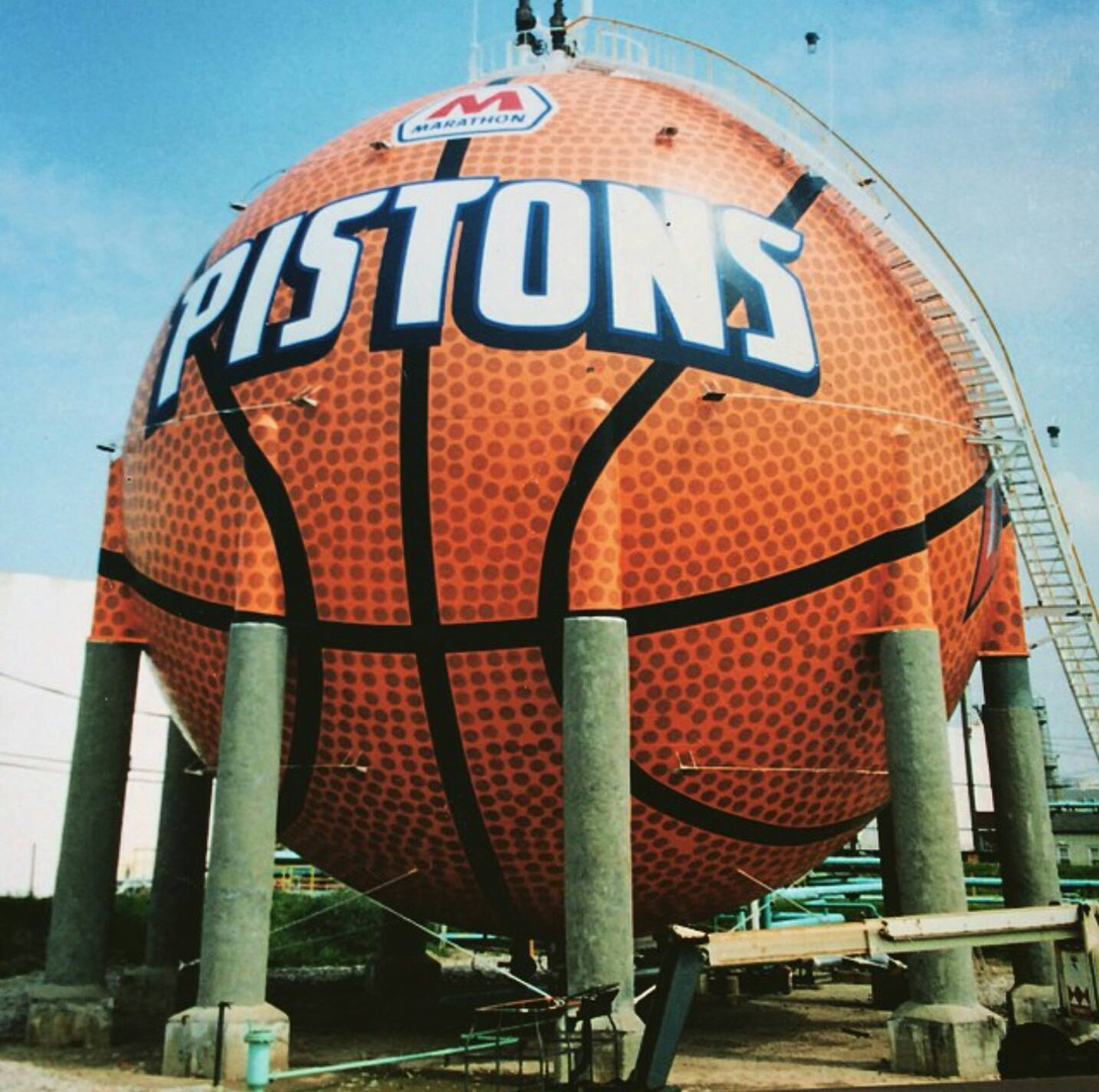 Eric Henn Pistons Shock Basketball Gas Tank Mural