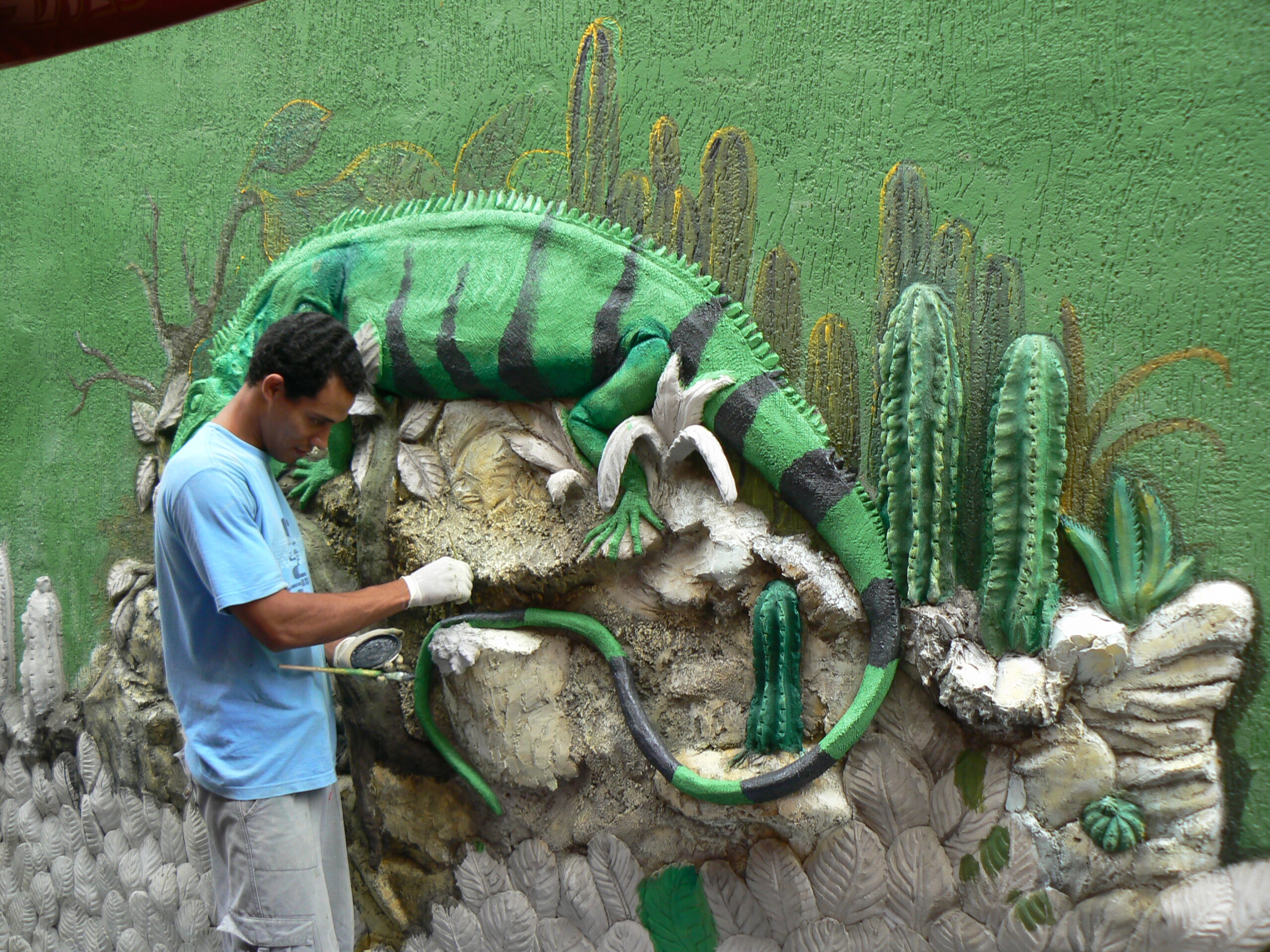 Once the cement dried, it was painted with vivid colors which added more realism to the mural.
