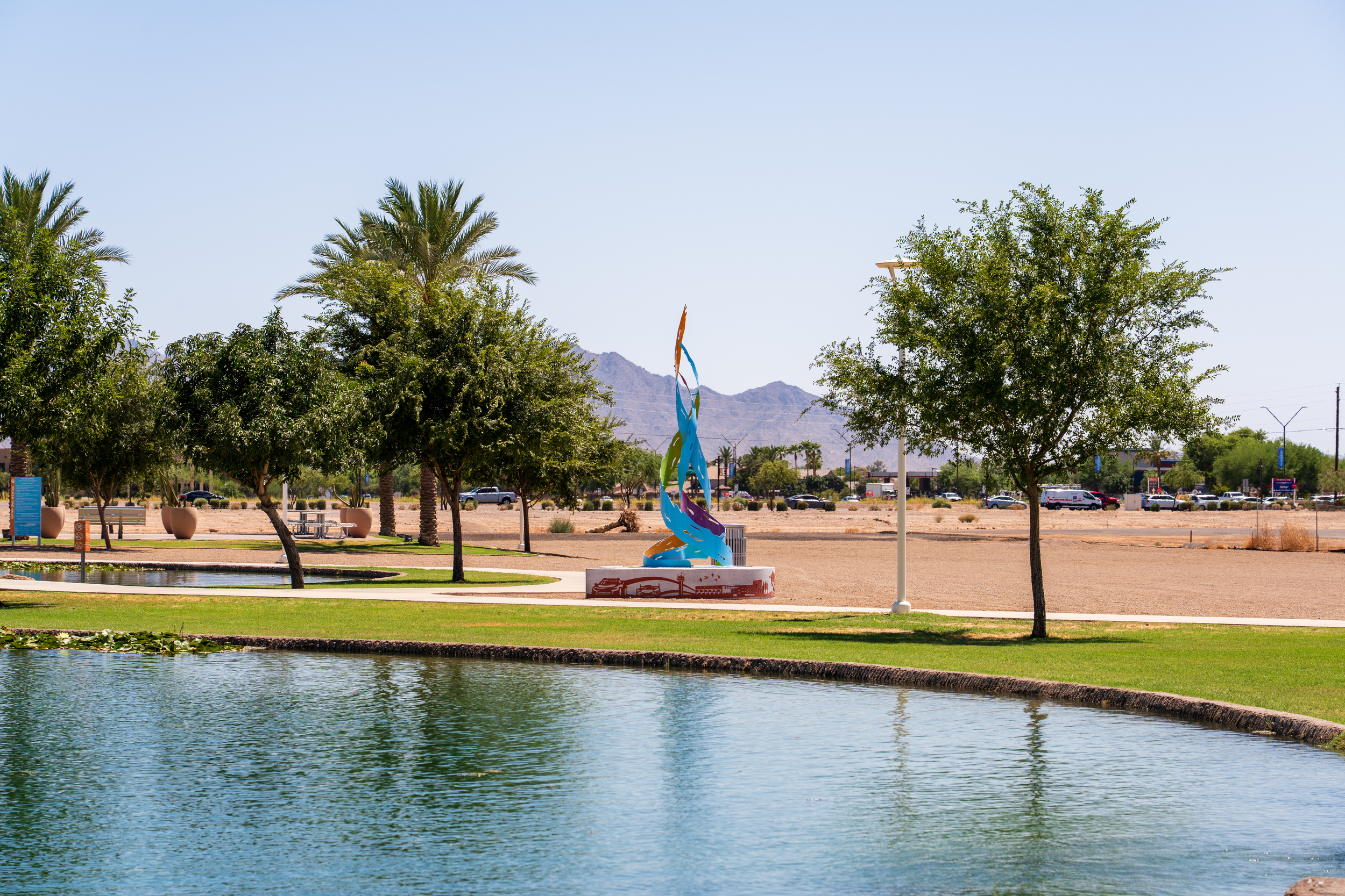 "Confluence – Tres Rios, Tres Almas " stands proudly amidst the landscape, a beacon of creativity and color.